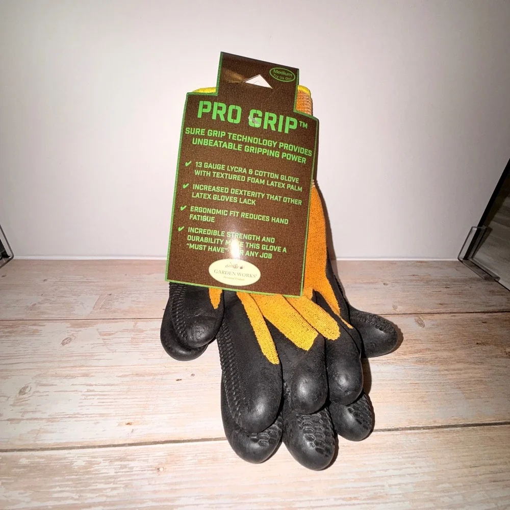 Garden Works Pro Grip Gardening Gloves Women Medium Orange Black NEW Latex Palm